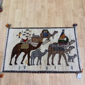 ペルシャ絨毯　ペルシャギャッベCO
